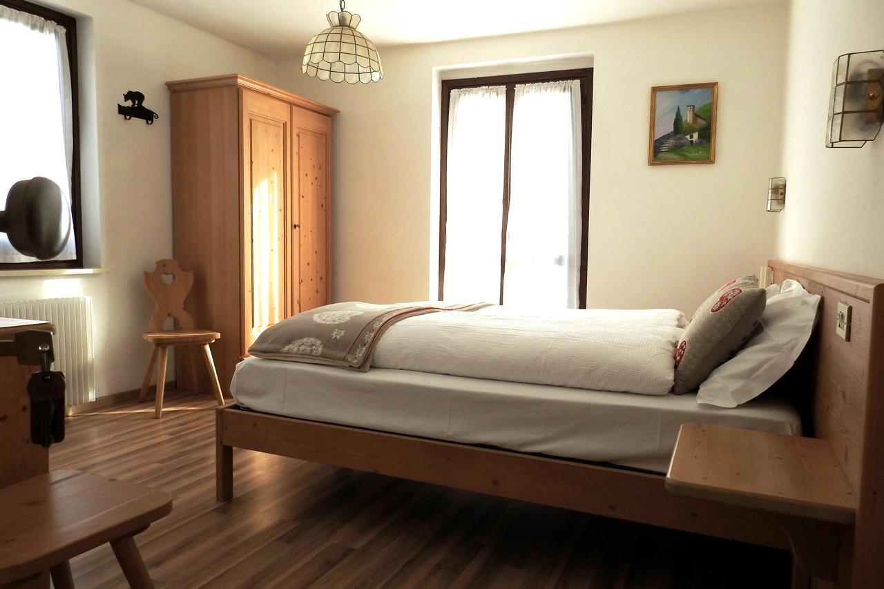 Casa Salvaterra Affittacamere Pinzolo Buitenkant foto