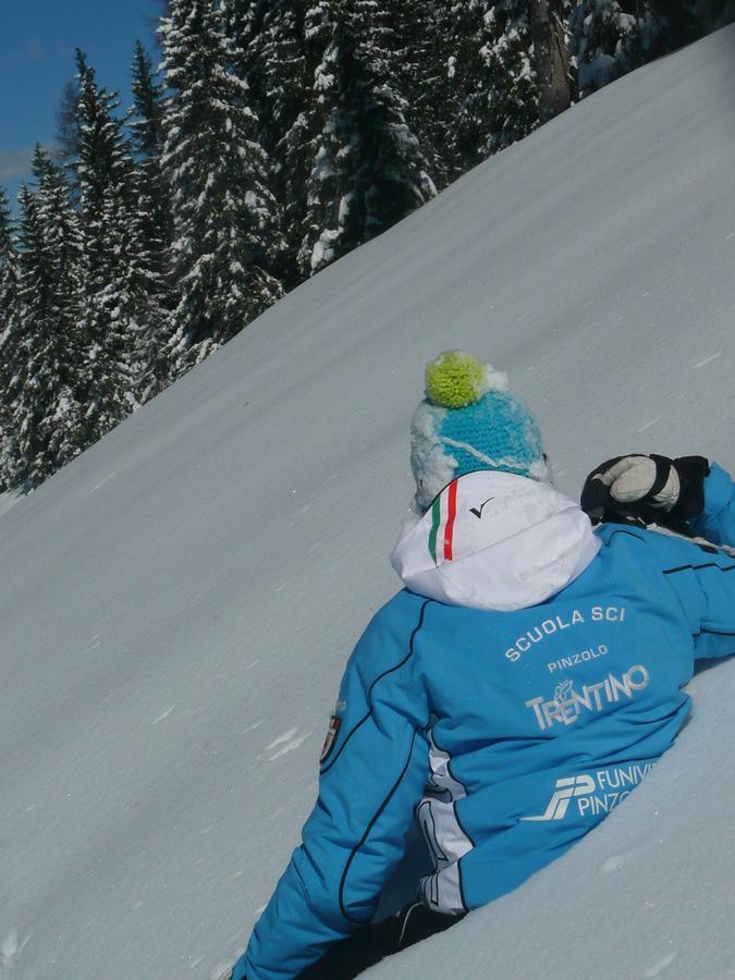 Casa Salvaterra Affittacamere Pinzolo Buitenkant foto