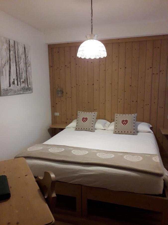 Casa Salvaterra Affittacamere Pinzolo Buitenkant foto