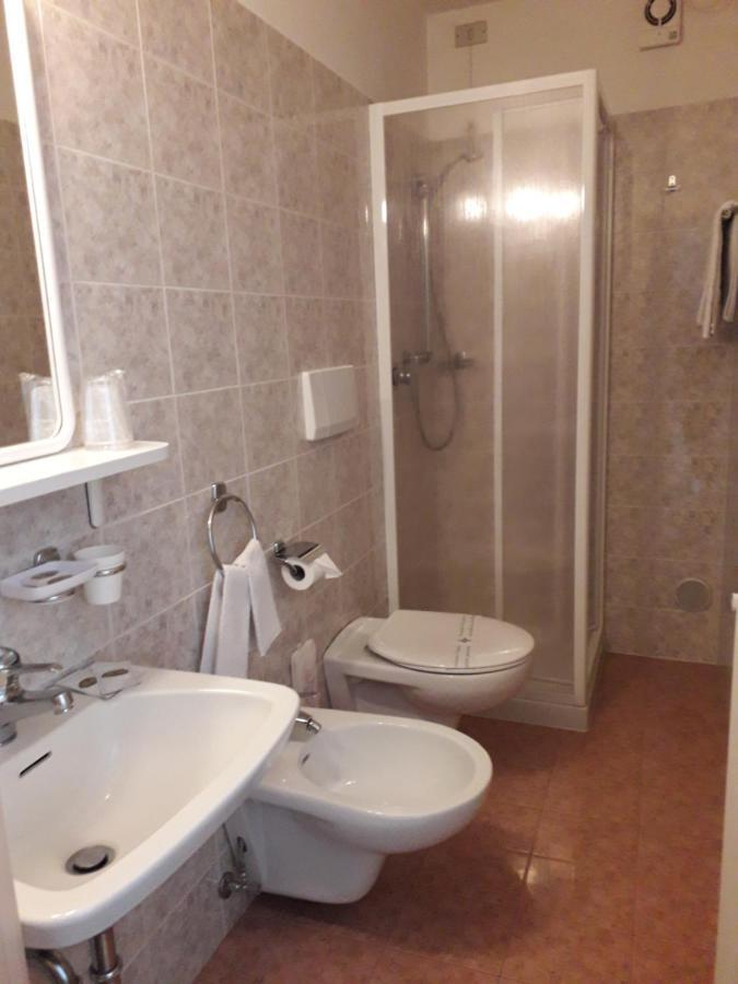 Casa Salvaterra Affittacamere Pinzolo Buitenkant foto